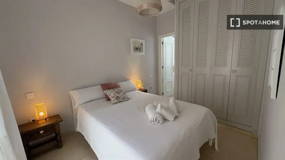 Zimmer in Triana Casco Antiguo