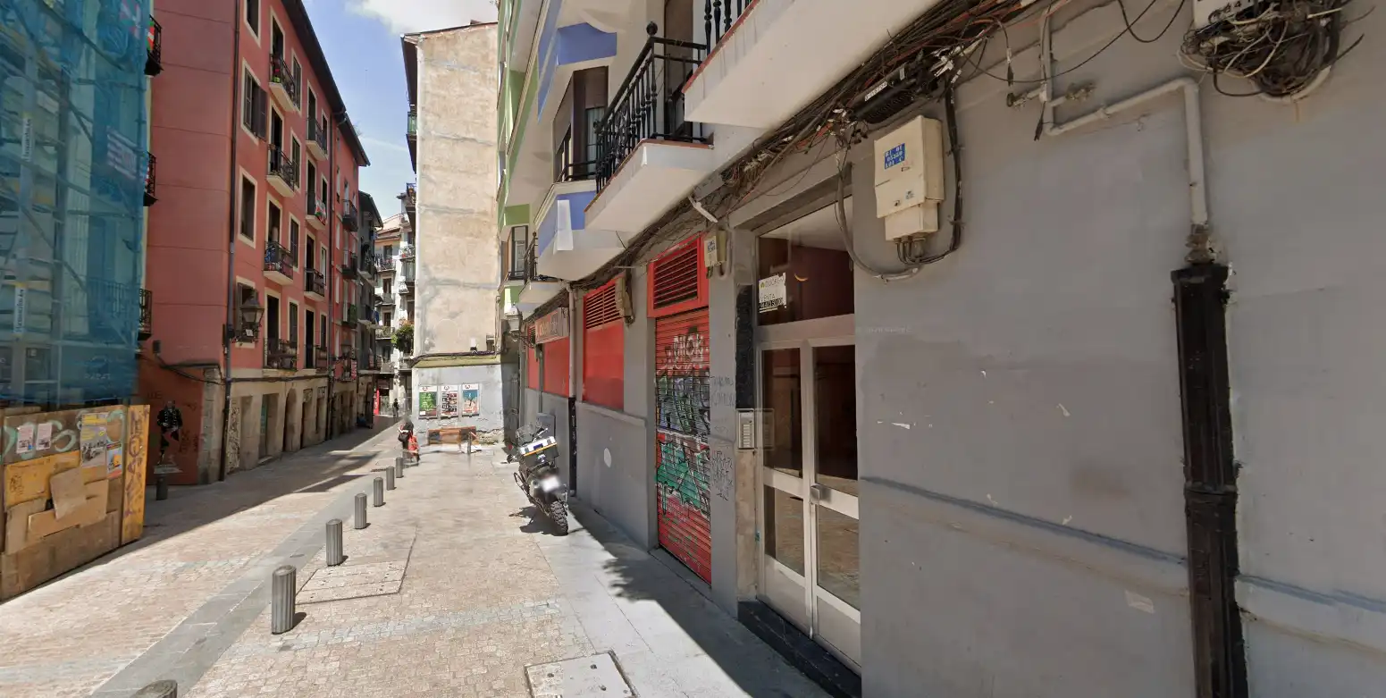 Außenansicht von Wohnung zum Verkauf in Bilbao 