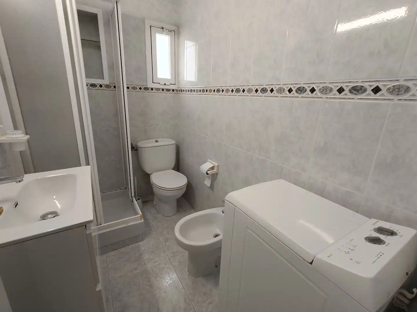 Baño de Piso en venta en Calafell con Aire acondicionado, Terraza y Trastero