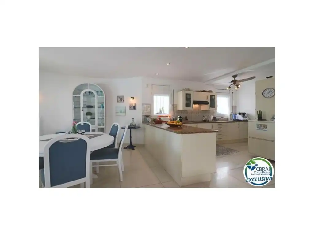 Casa con piscina en venta en Carrer Norfeu, imagen 14