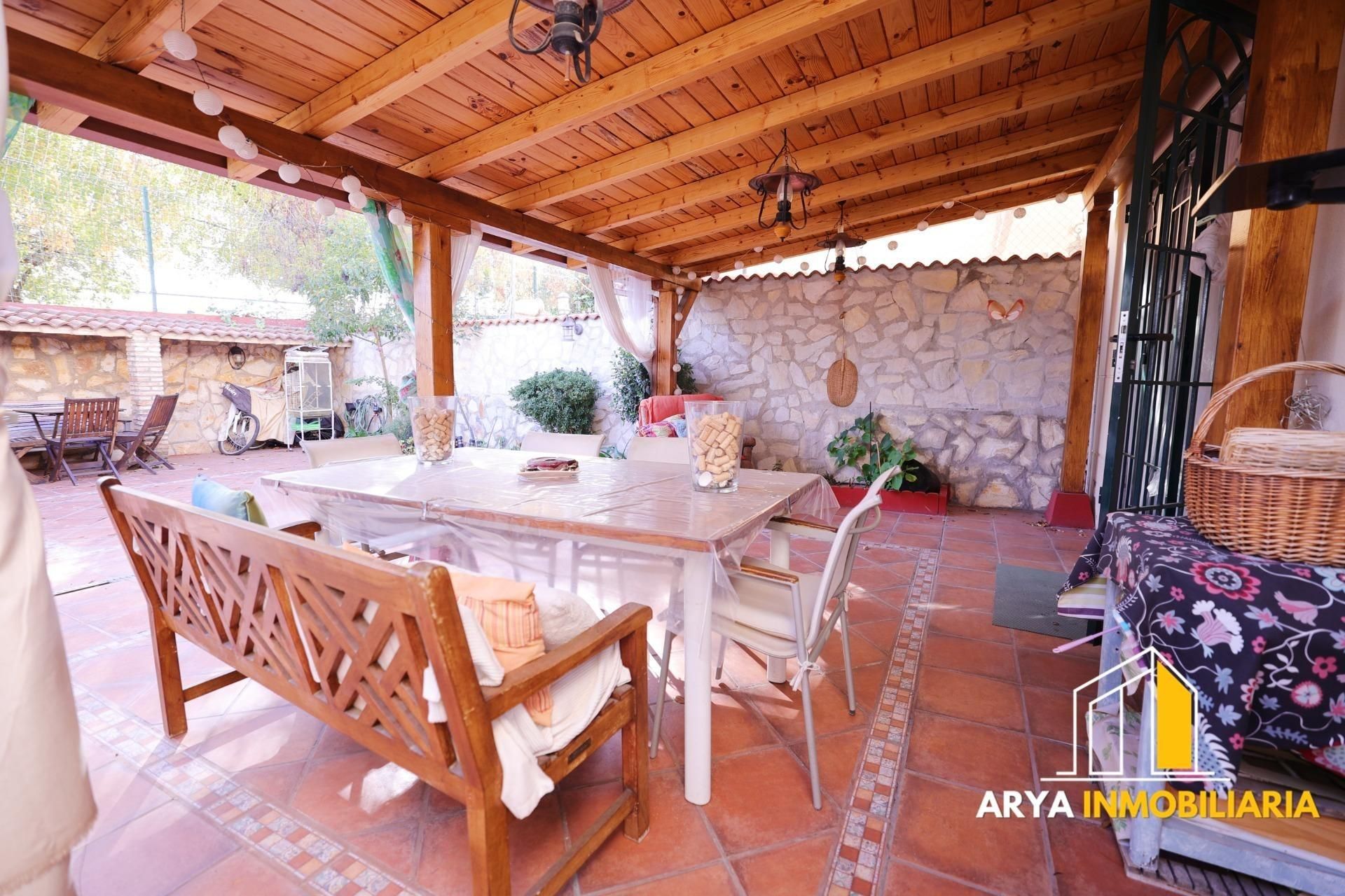 Terrace of Single-family semi-detached for sale in Torrejón de Ardoz  with Heating, Private garden and Terrace