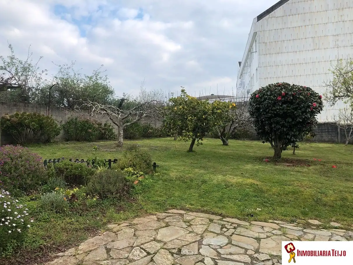 House with garden for sale in A Malata - Catabois - Ciudad Jardín, imagen 4
