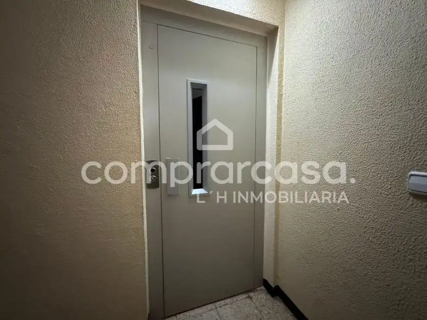 Pis amb terrassa en venda a Vinyets - Molí Vell, imagen 37