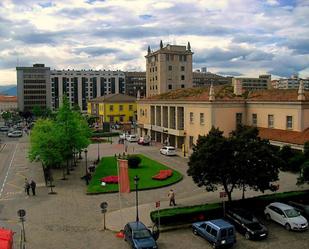 Vista exterior de Pis en venda en Santander