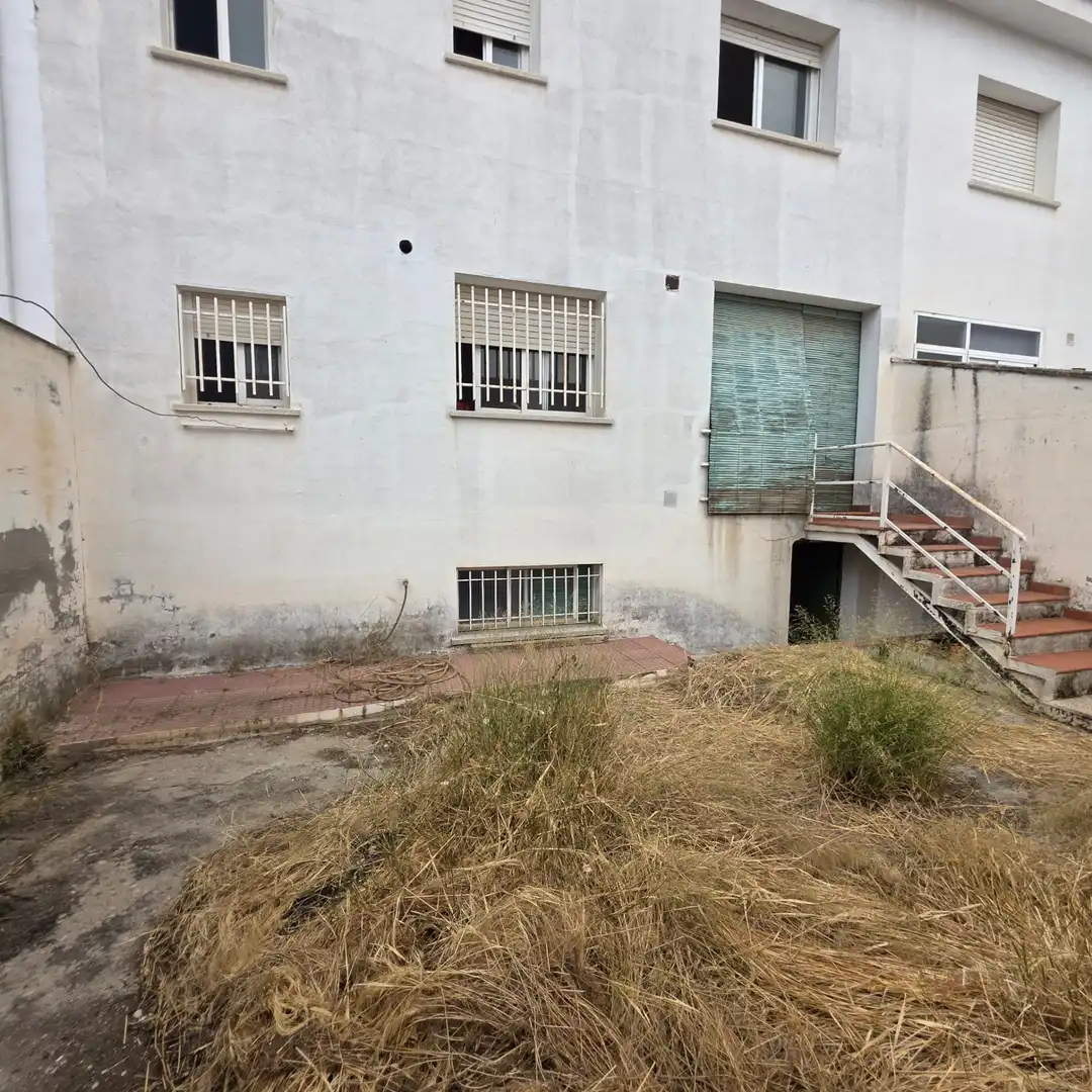 Vista exterior de Casa adosada en venta en Añover de Tajo con Jardín privado y Balcón