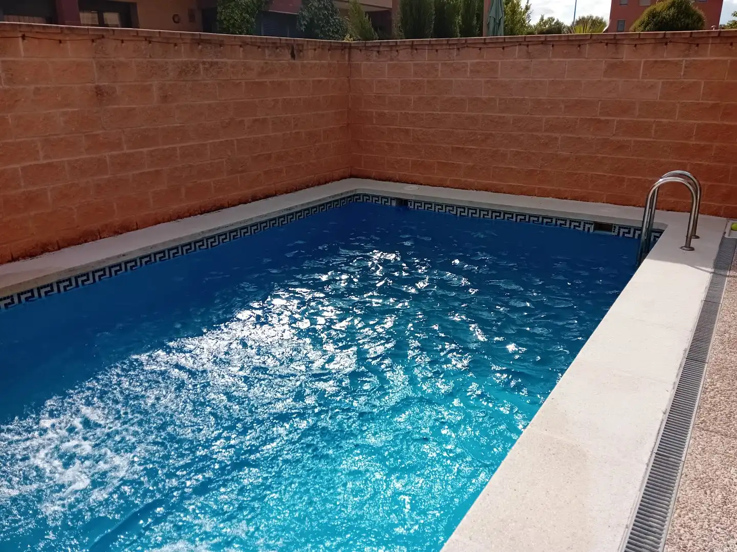 Piscina de Casa o chalet en venta en Ciudad Real con Calefacción, Terraza y Trastero