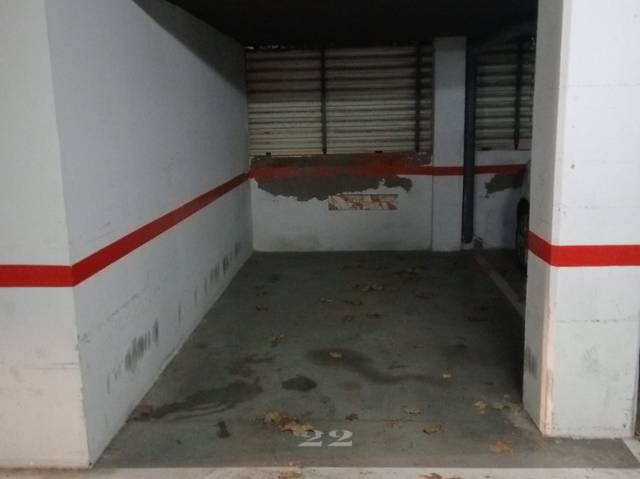 Garaje en Alquiler en Avinguda Lluís Companys, 1 en Muntanyeta