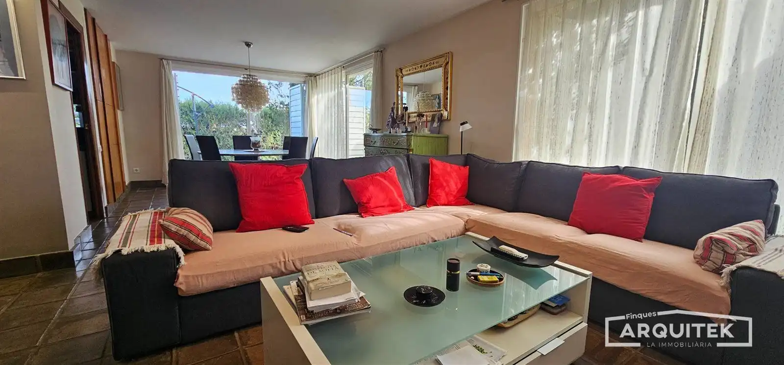 Sala d'estar de Casa o xalet en venda en Lleida amb Aire condicionat, Calefacció i Terrassa