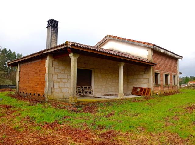 Casa-chalet en Venta en Lugar de Fraiz en O Milladoiro