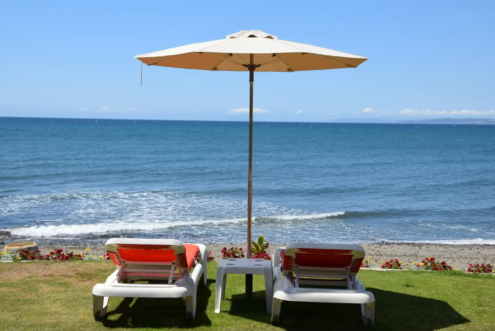 Jardín de Planta baja de alquiler en Estepona con Aire acondicionado, Terraza y Piscina