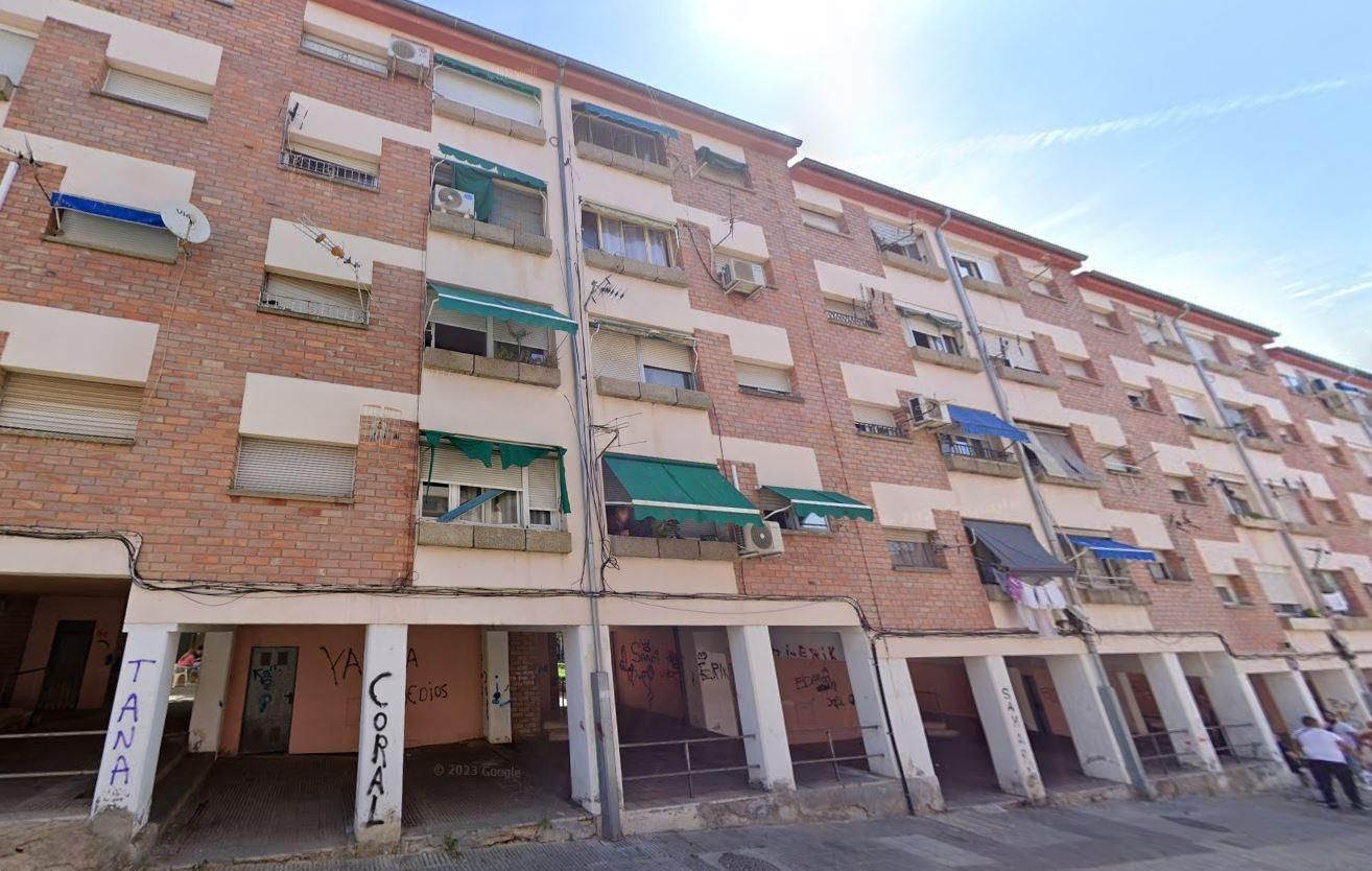 Piso en venta en  ARTUR MOR ROIG, Mariola
