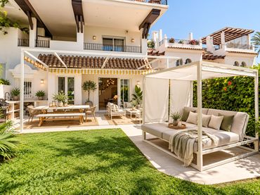 Rez-de-chaussée avec piscine à vendre à San Pedro de Alcántara