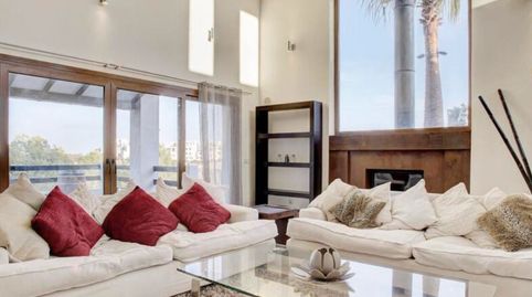 Foto 3 de Casa o chalet de alquiler en La Concha - Resina Golf, Estepona