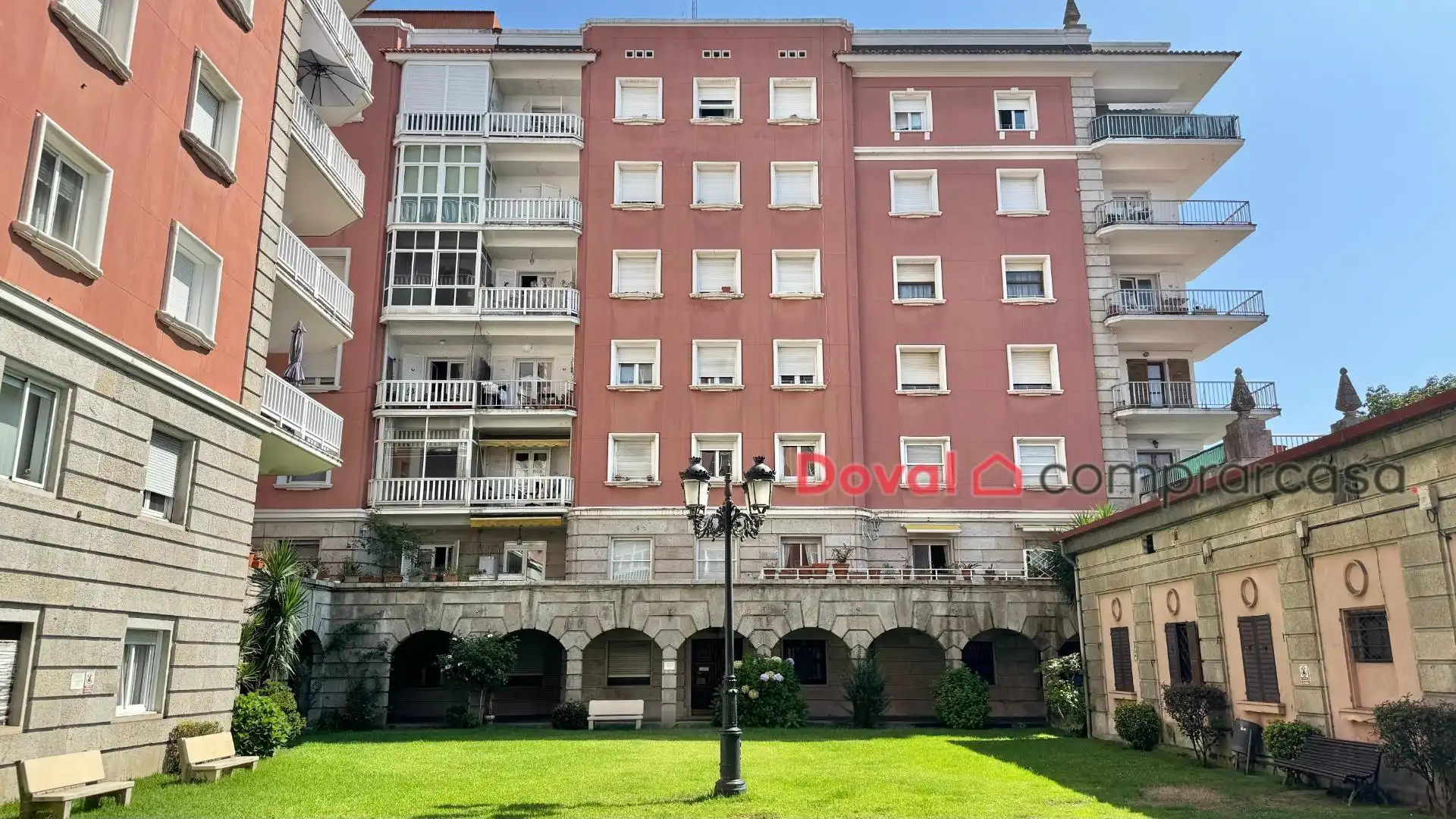 Exterior view of Flat for sale in Vigo   with Heating, Private garden and Terrace
