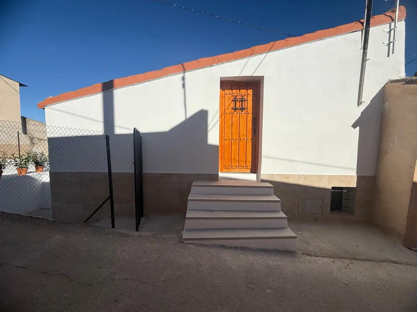 Vista exterior de Casa o xalet en venda en Cehegín amb Aire condicionat, Jardí privat i Terrassa