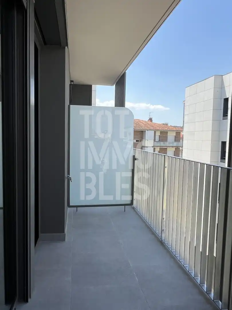 Terrasse von Wohnung zur Miete in Girona mit Klimaanlage, Heizung und Schwimmbad