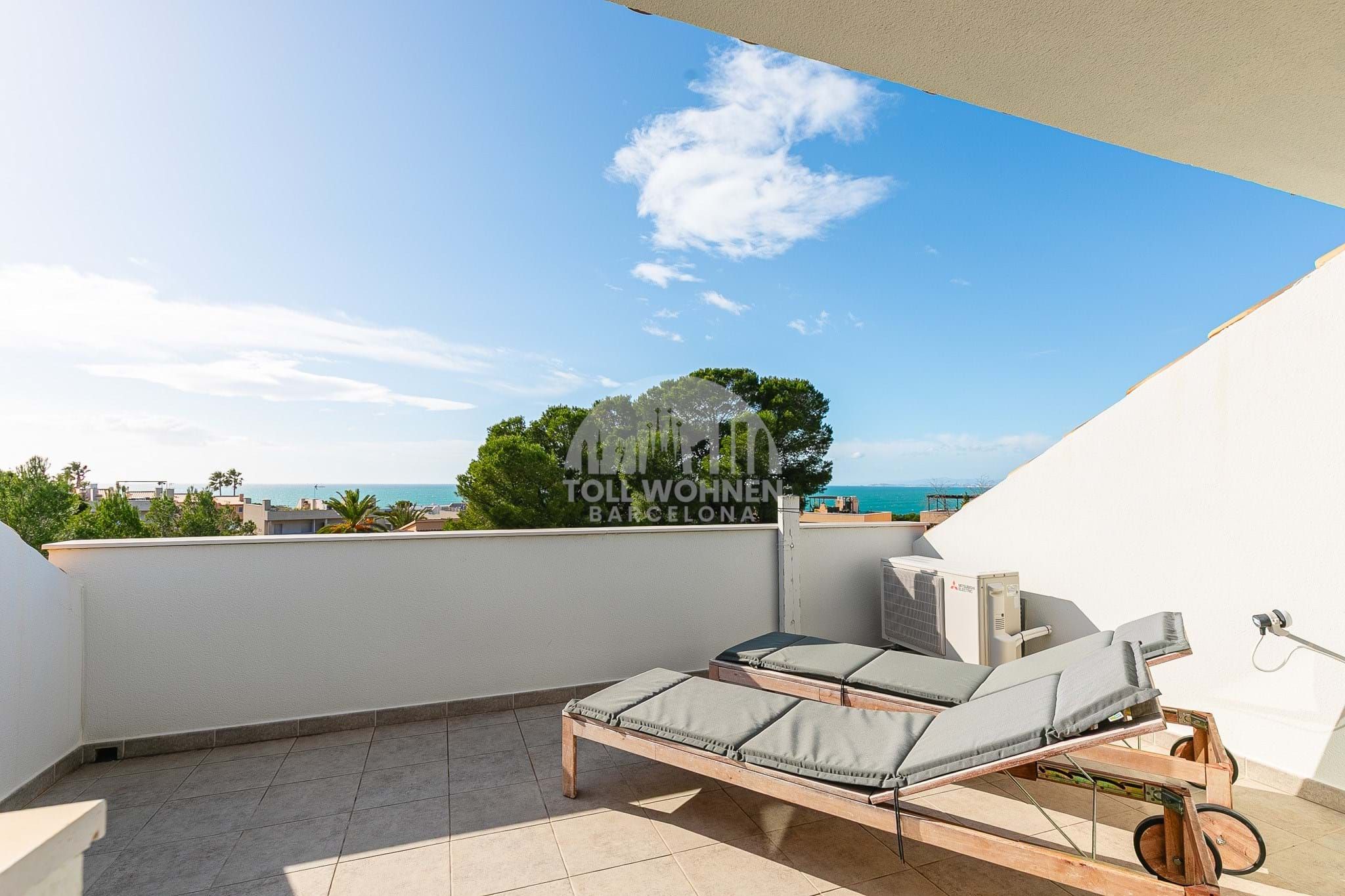 Casa adosada en venda a CL TRANGOL, Els Munts