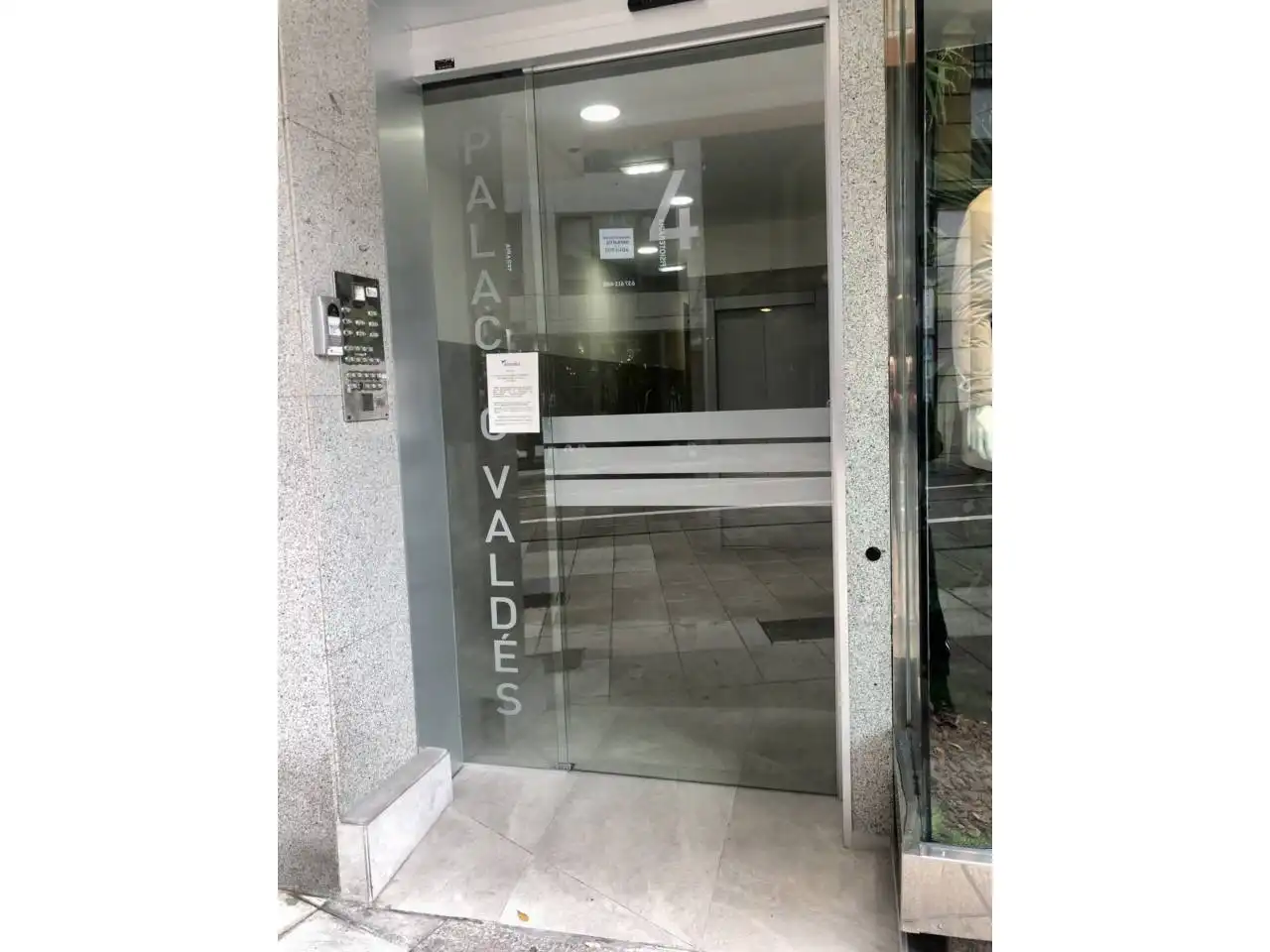 Piso con ascensor en venta en Calle Palacio Valdés 4, imagen 38