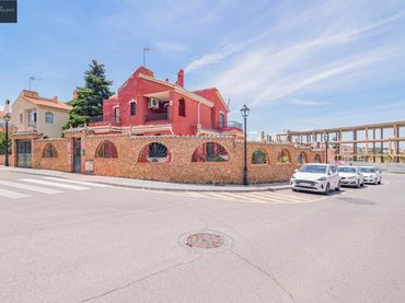Villa in vendita a Calle RIVERA
