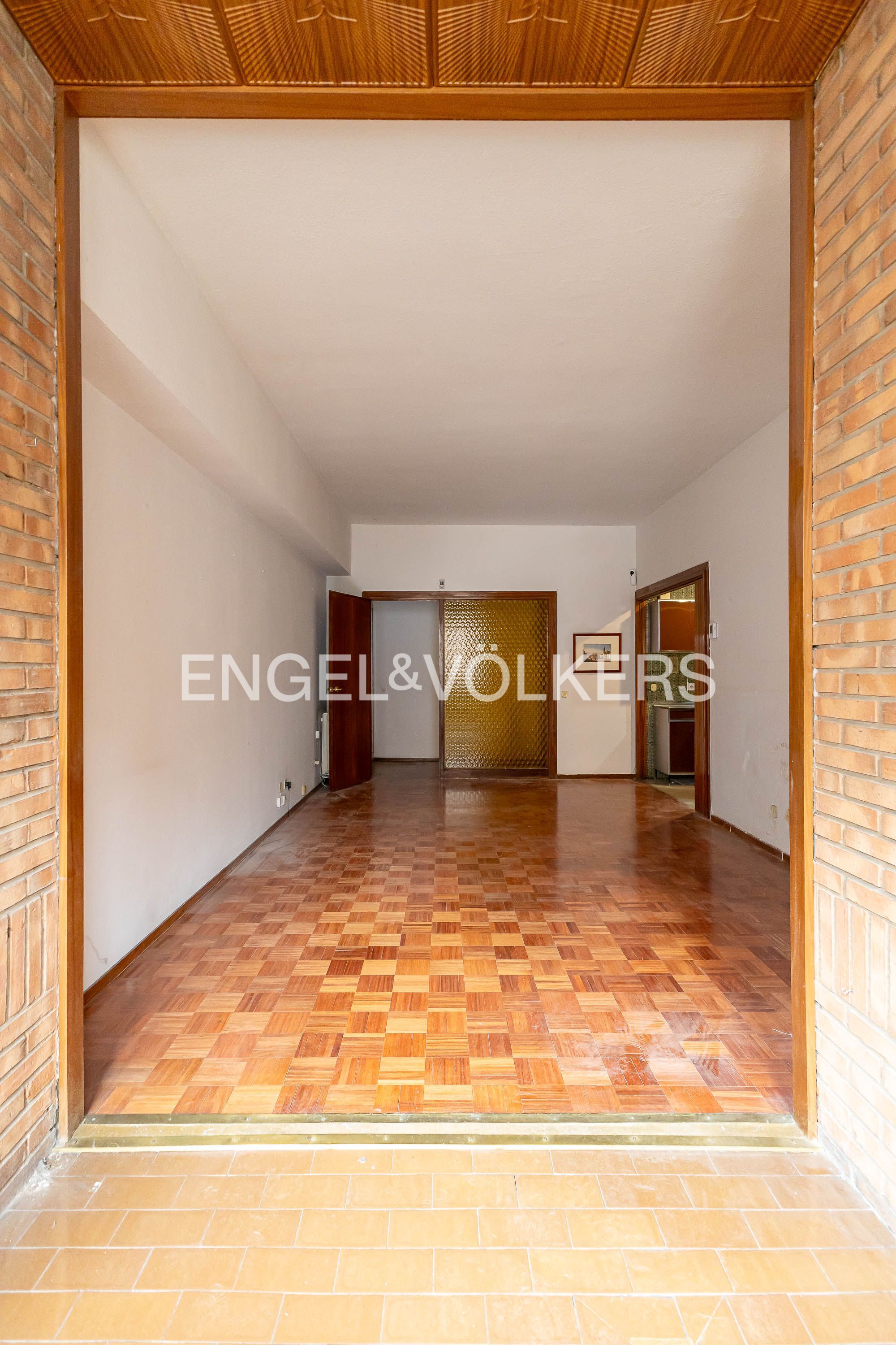 Apartment for sale in  Madrid Capital  with Heating and Terrace