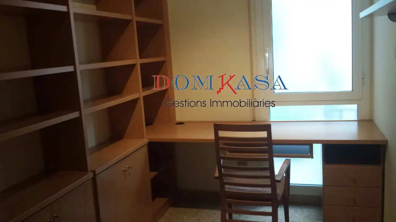 Dormitori de Pis en venda en Tortosa