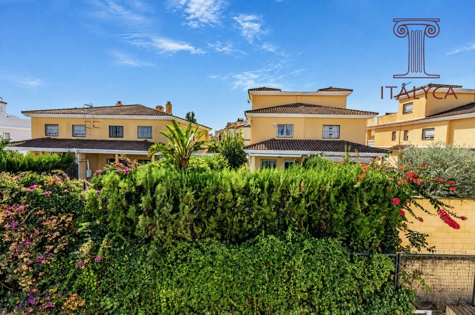 Casa aparellada amb terrassa en venda a Avenida Avenida Clara Campoamor, imagen 58