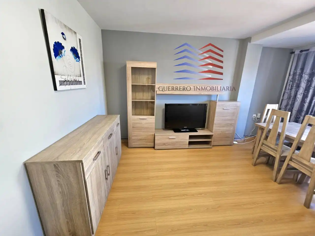 Wohnzimmer von Wohnungen zur Miete in Ourense Capital  mit Heizung, Parkett und Möbliert