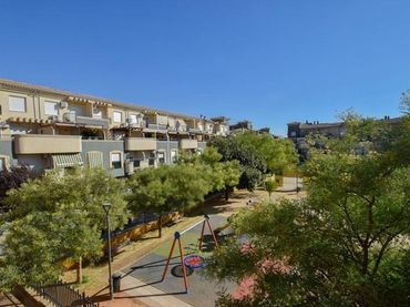 Pis amb balcó en venda a Mediterráneo - Ronda Lindaraja