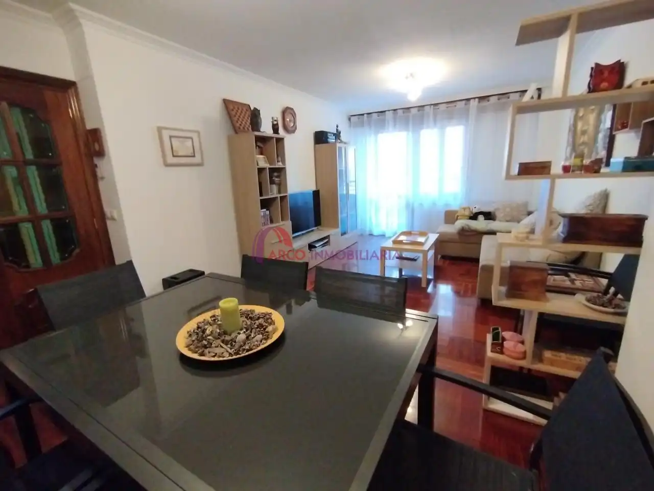 Sala d'estar de Pis en venda en Burgos amb Calefacció, Terrassa i Traster