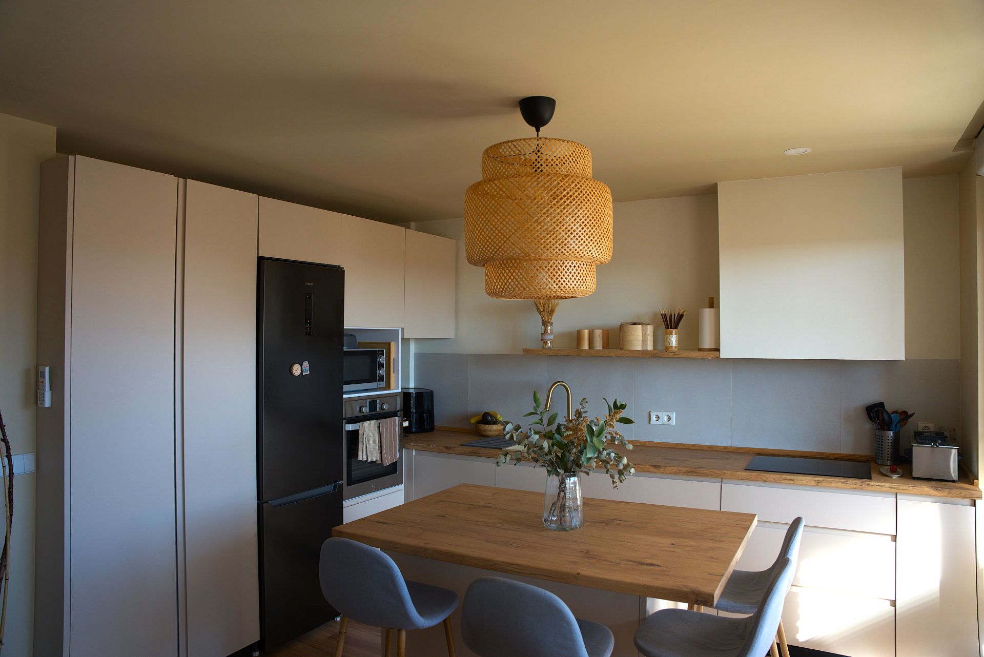 Kitchen of Flat for sale in Boadilla del Monte  with Air Conditioner, Heating and Terrace