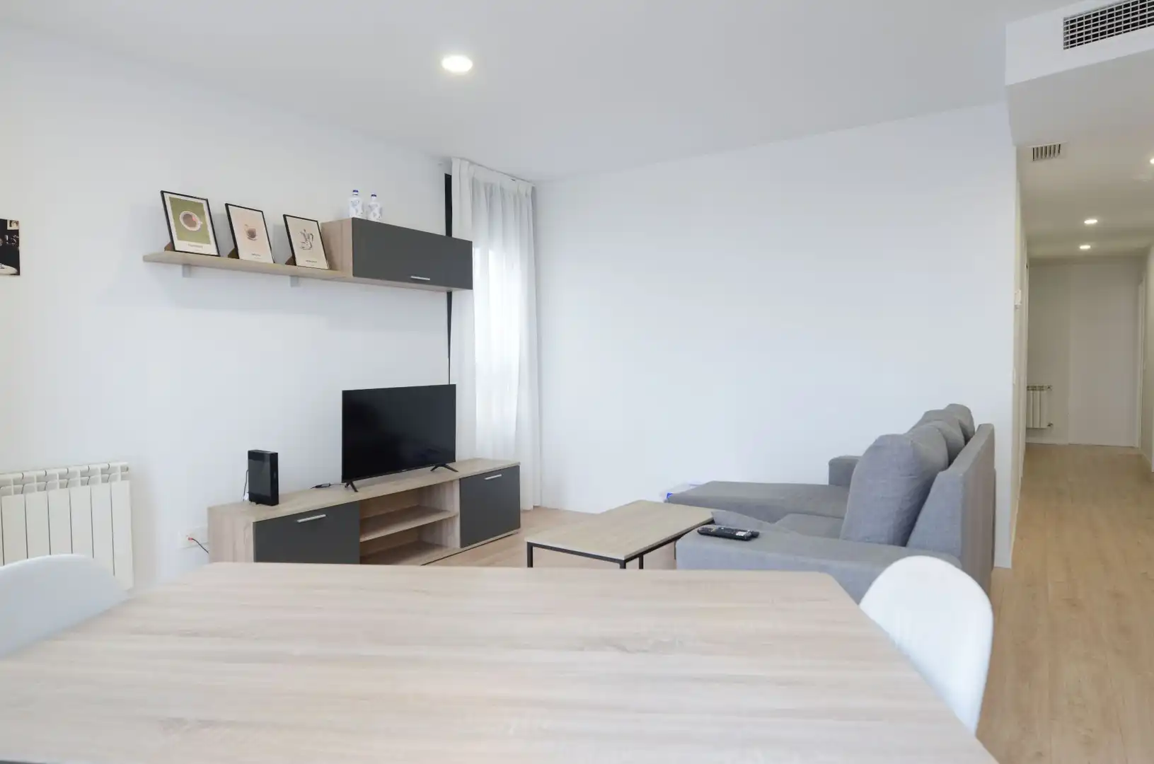 Living room of Flat for sale in Villanueva de la Cañada  with Air Conditioner and Heating