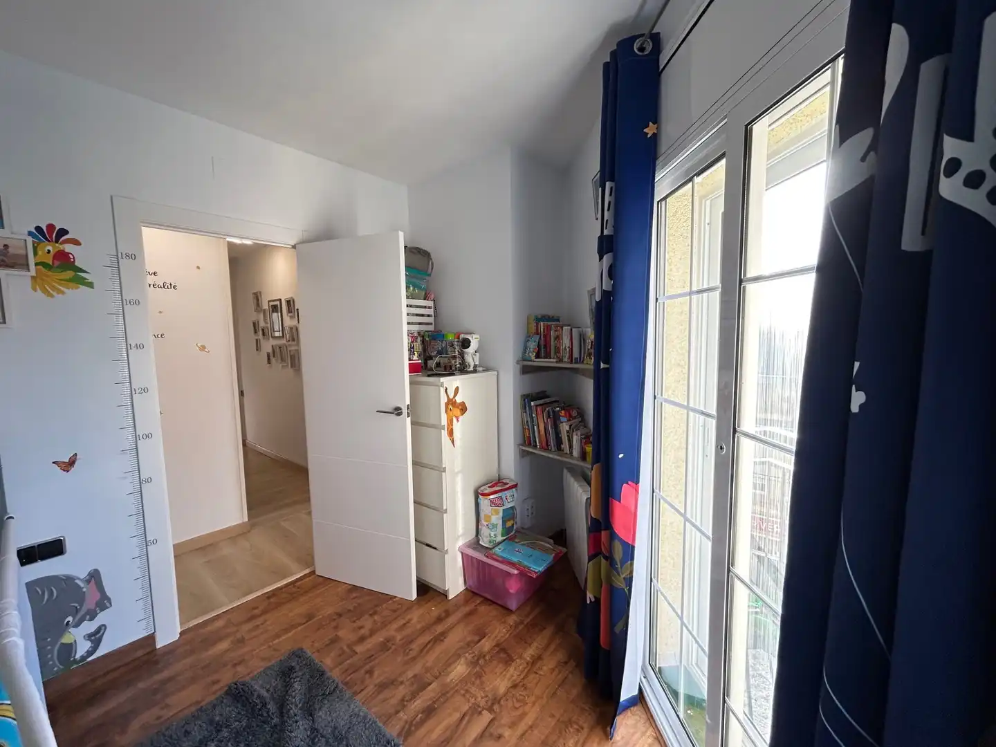 Schlafzimmer von Maisonette zum Verkauf in Sant Boi de Llobregat mit Klimaanlage, Heizung und Parkett
