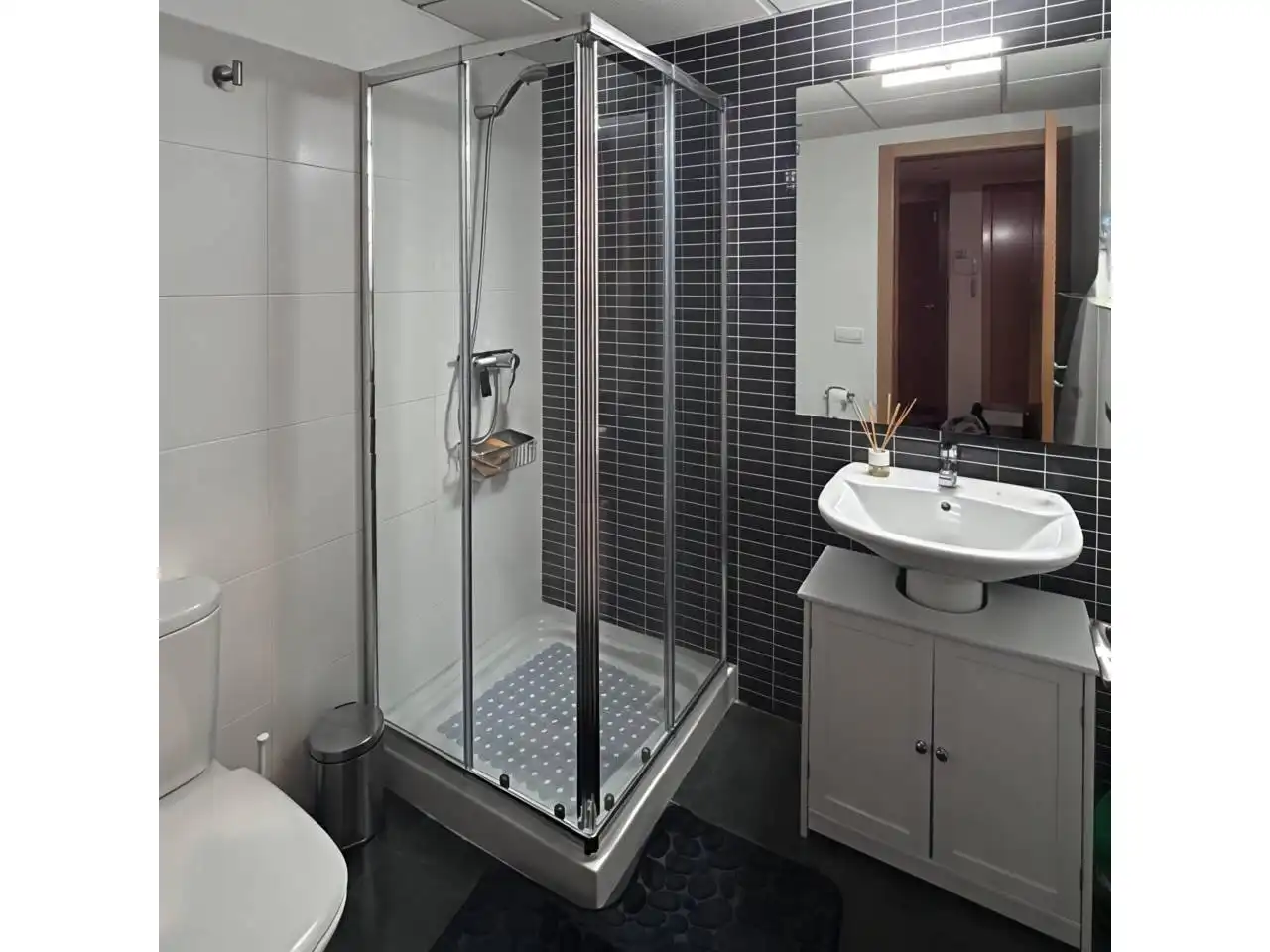 Badezimmer von Wohnung zur Miete in San Jorge / Sant Jordi mit Klimaanlage, Heizung und Terrasse