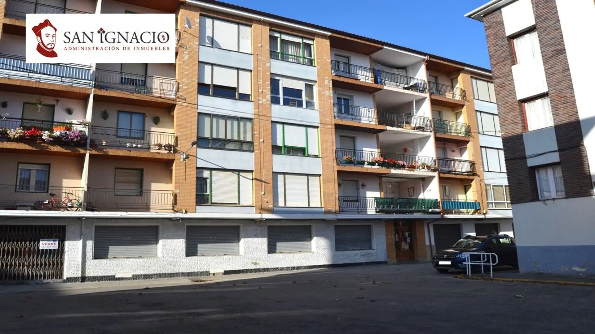 Vista exterior de Piso en venta en Medina de Pomar con Terraza y Amueblado