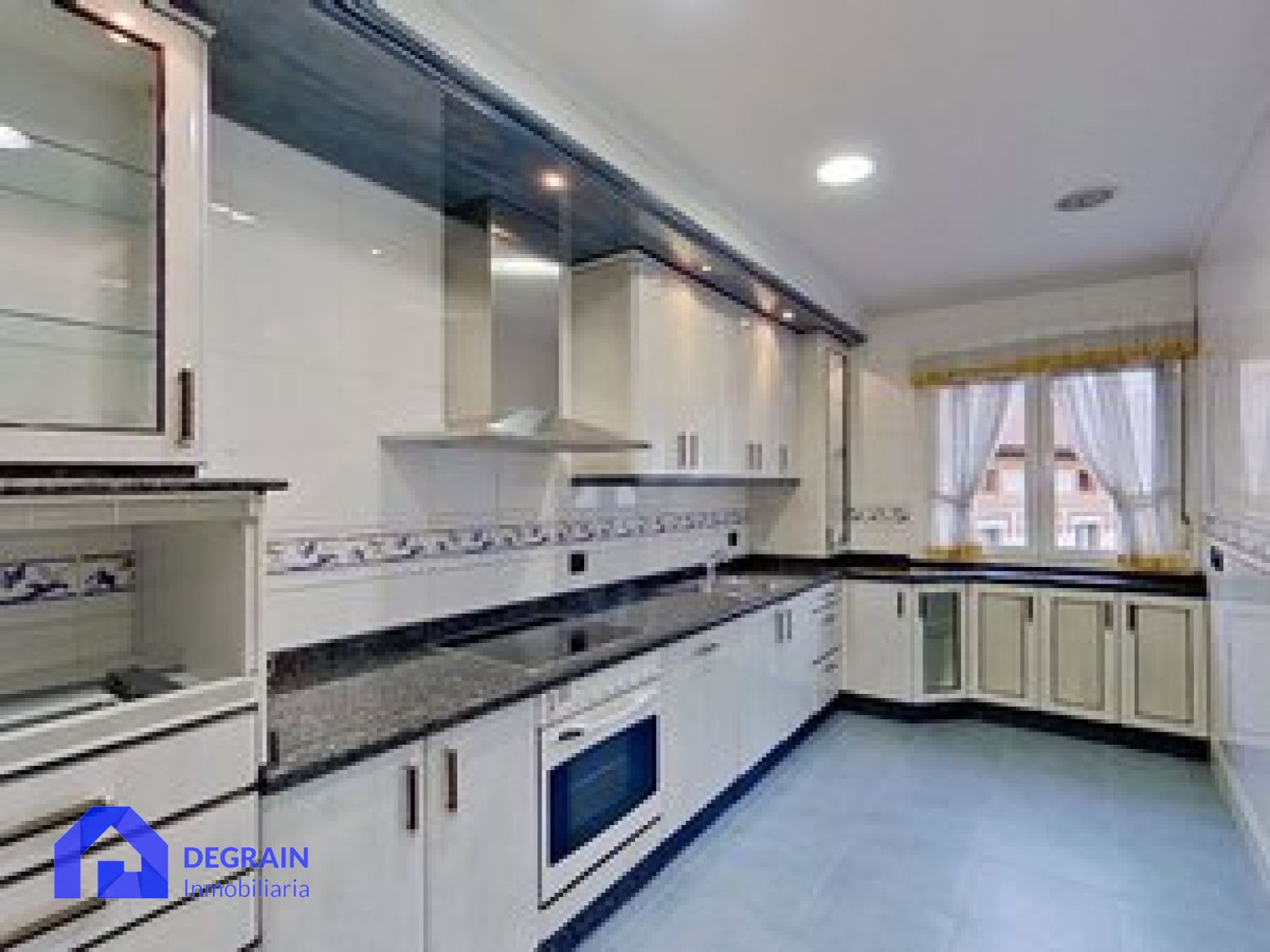 Flat for sale in Oviedo - CALLE MARQUES DE PIDAL, Parque San Francisco - Uría, Centro - Casco Histórico
