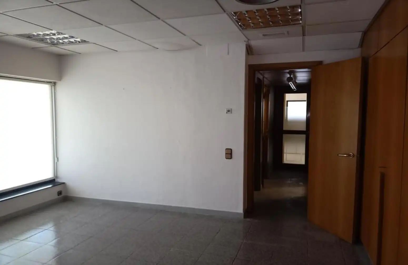 Business premises for sale in Molins de Rei - Calle FERRAN AGULLO, imagen 16