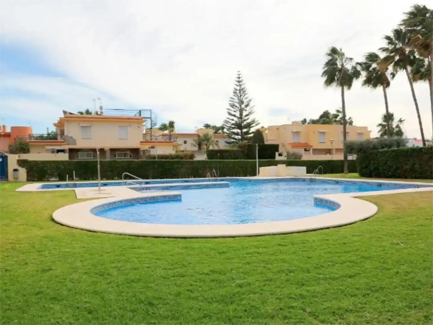 Swimming pool of Flat for sale in Vera  with Air Conditioner and Swimming Pool
