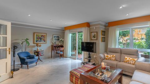 Triplex con piscina comunitaria en Villablanca