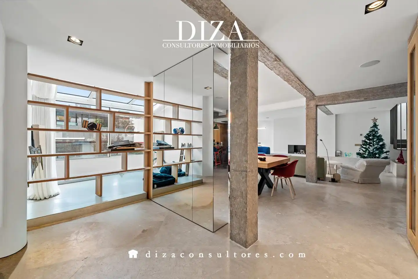 Attic for sale in Madrid  with Air Conditioner, Terrace and Storage room