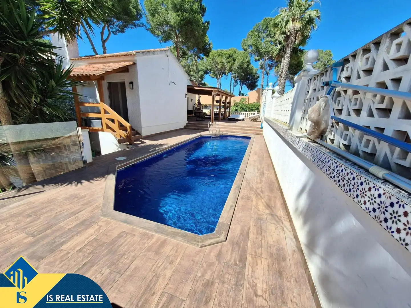 Villa mit Pool zum Verkauf in El Pinar de Campoverde