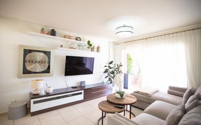 Living room of Attic for sale in Marbella  with Air Conditioner, Terrace and Furnished