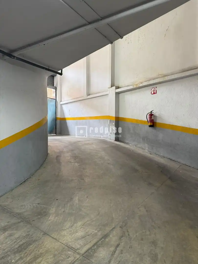 Einzelparkplatz zum Verkauf in de María Orúe