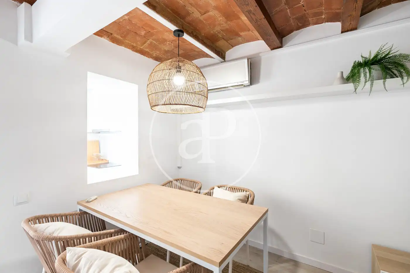 Esszimmer von Wohnung zum Verkauf in Barcelona mit Klimaanlage, Heizung und Terrasse