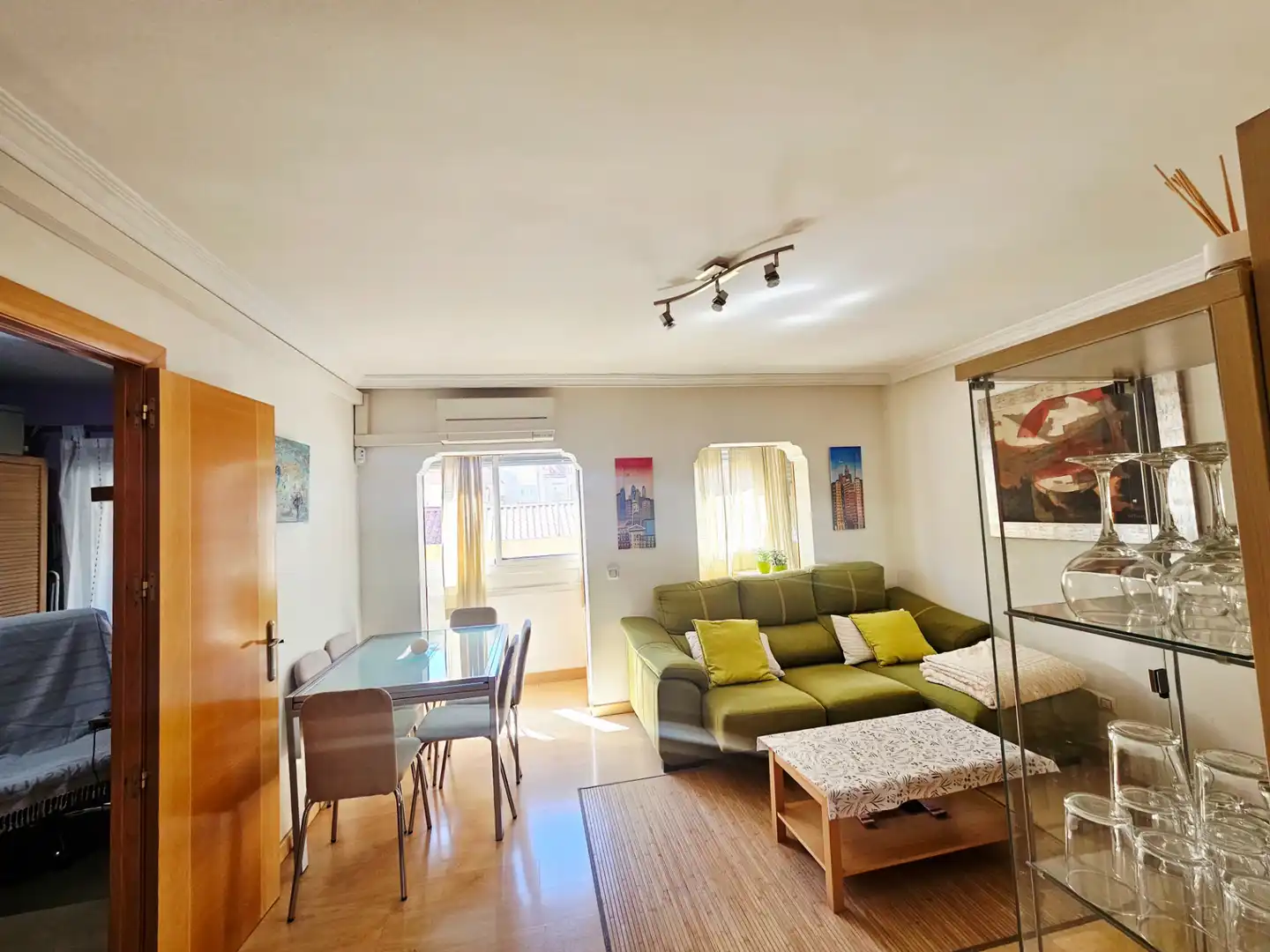 Sala de estar de Piso en venta en  Madrid Capital con Aire acondicionado, Calefacción y Trastero