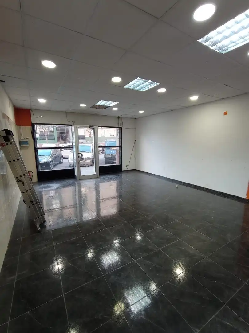 Local en venta en Sabadell con Aire acondicionado