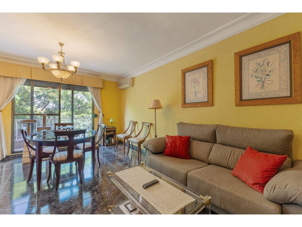 Living room of Flat for sale in Puçol  with Air Conditioner, Terrace and Furnished