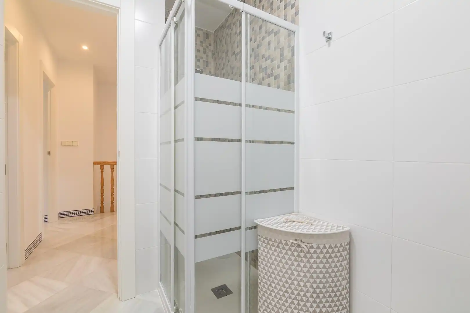 Baño de Casa o chalet en venta en Santa Pola con Aire acondicionado, Calefacción y Jardín privado
