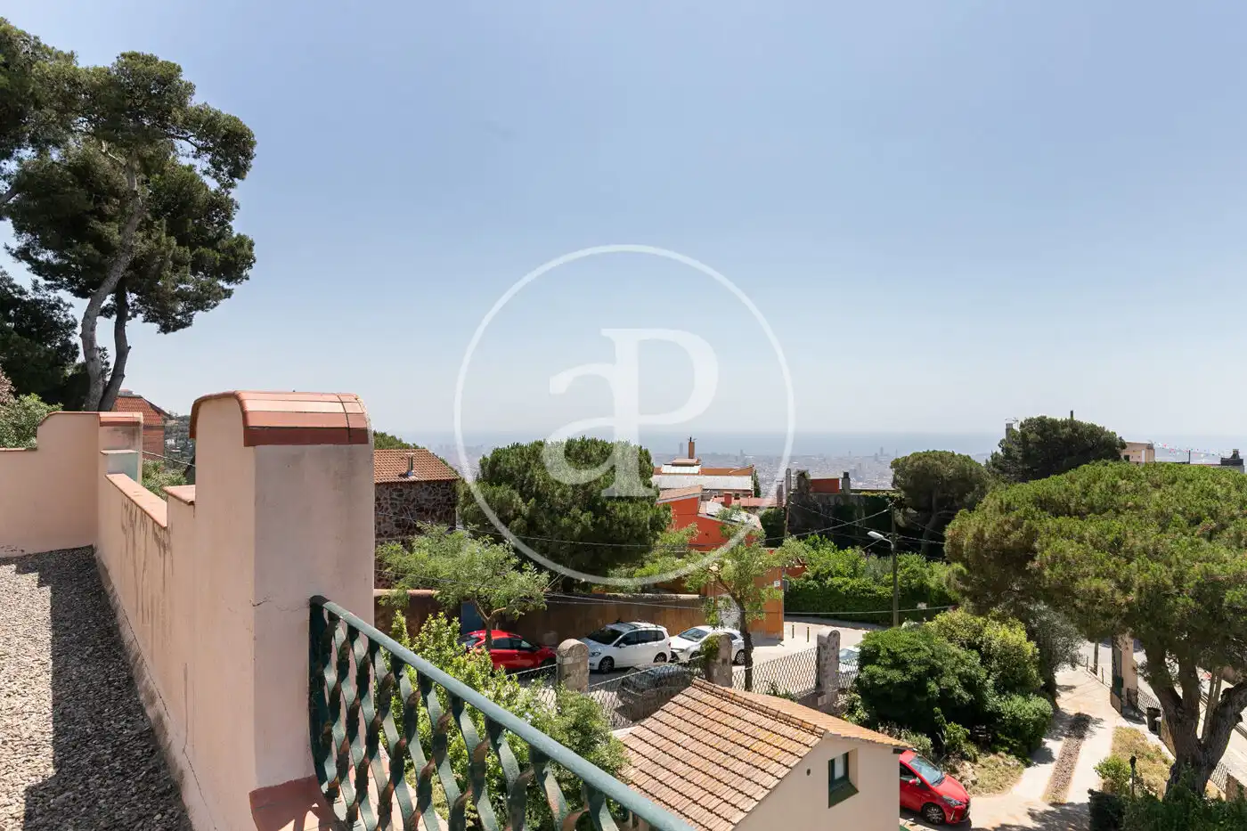 Vista exterior de Casa o chalet en venta en Barcelona con Calefacción, Jardín privado y Terraza