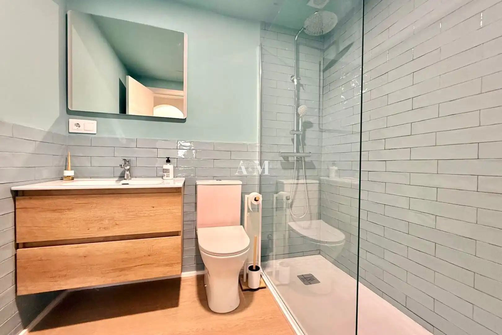 Bathroom of Houses for rent in Torrevieja  with Air Conditioner, Heating and Private garden