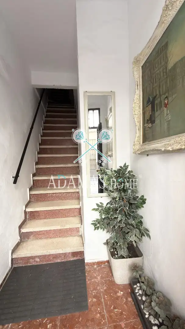 Apartments for sale in Sevilla  with Air Conditioner, Heating and Furnished